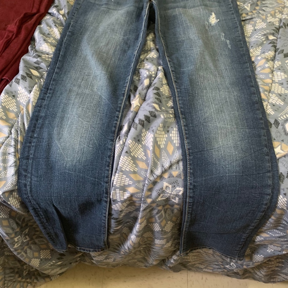 Jeans - Picture 2 of 3